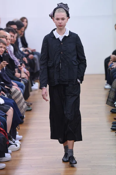 Look 26